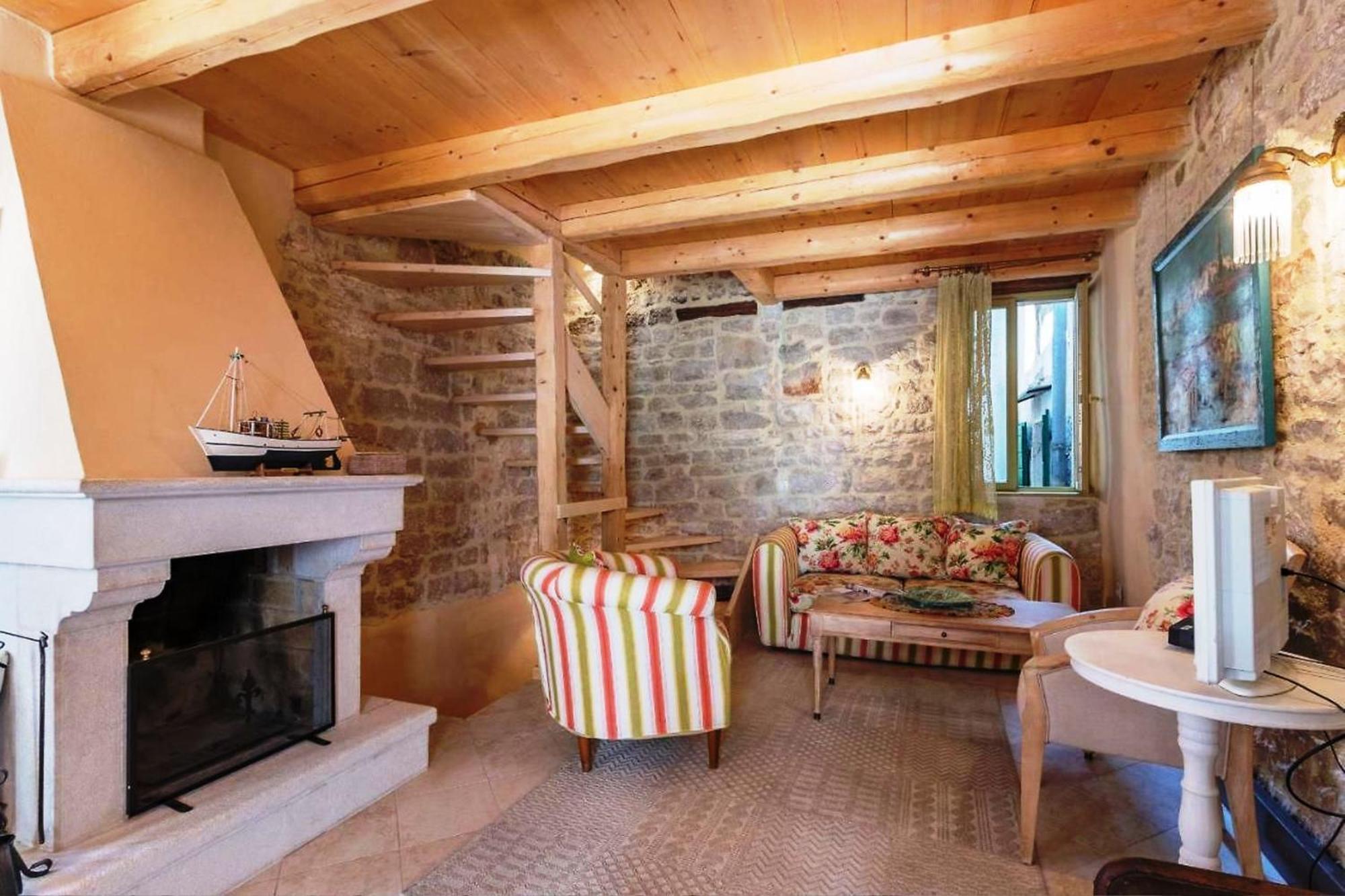 Casa Santa Vicenta *